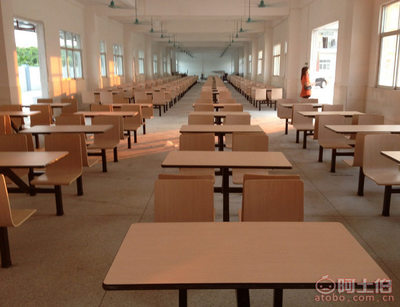 【富方辦公家具珠海餐桌椅臺辦公家具工廠家價直銷玻璃鋼曲木飯食堂肯德基餐桌椅】金灣區(qū)富方家具銷售部 - 產(chǎn)品庫